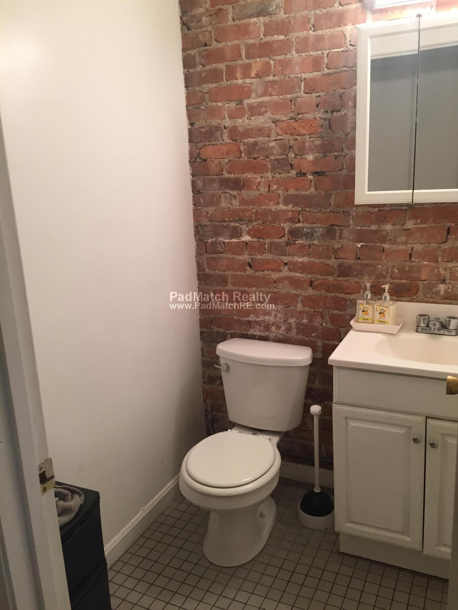 63 Huntington Ave, Jamaica Plain