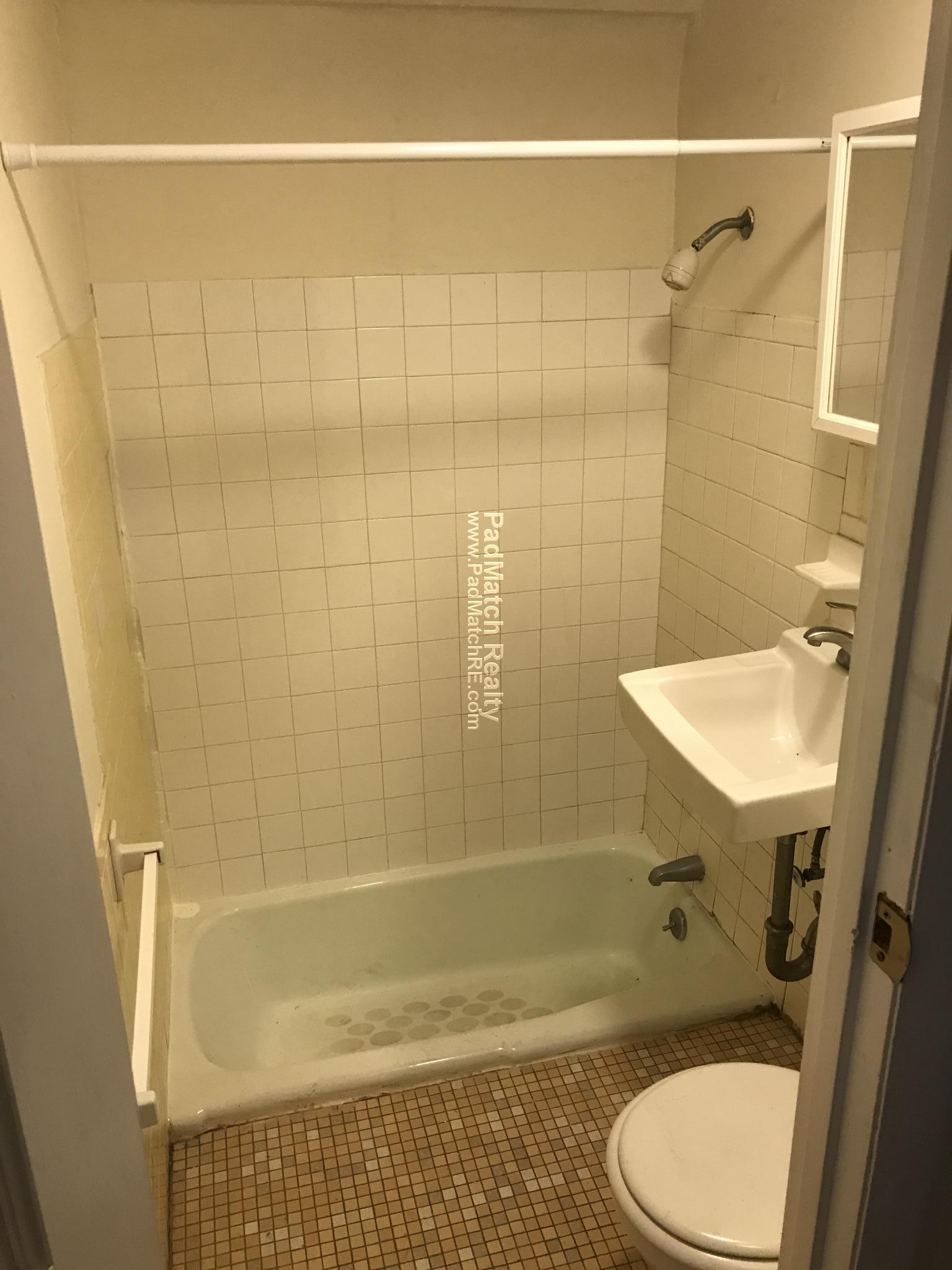 49 South Huntington Ave, Jamaica Plain