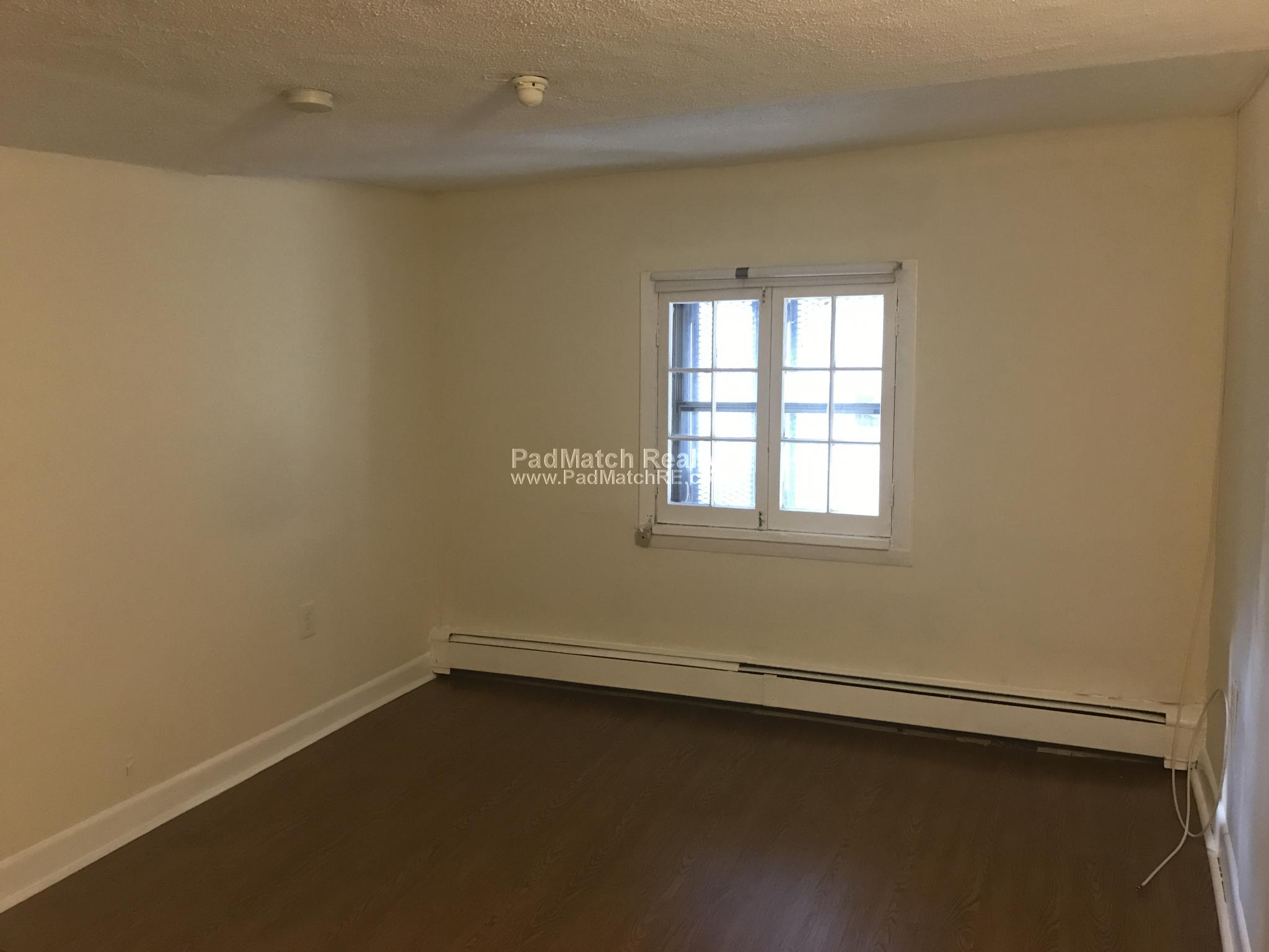 49 South Huntington Ave, Jamaica Plain