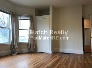 123 Brook St, Brookline Hills