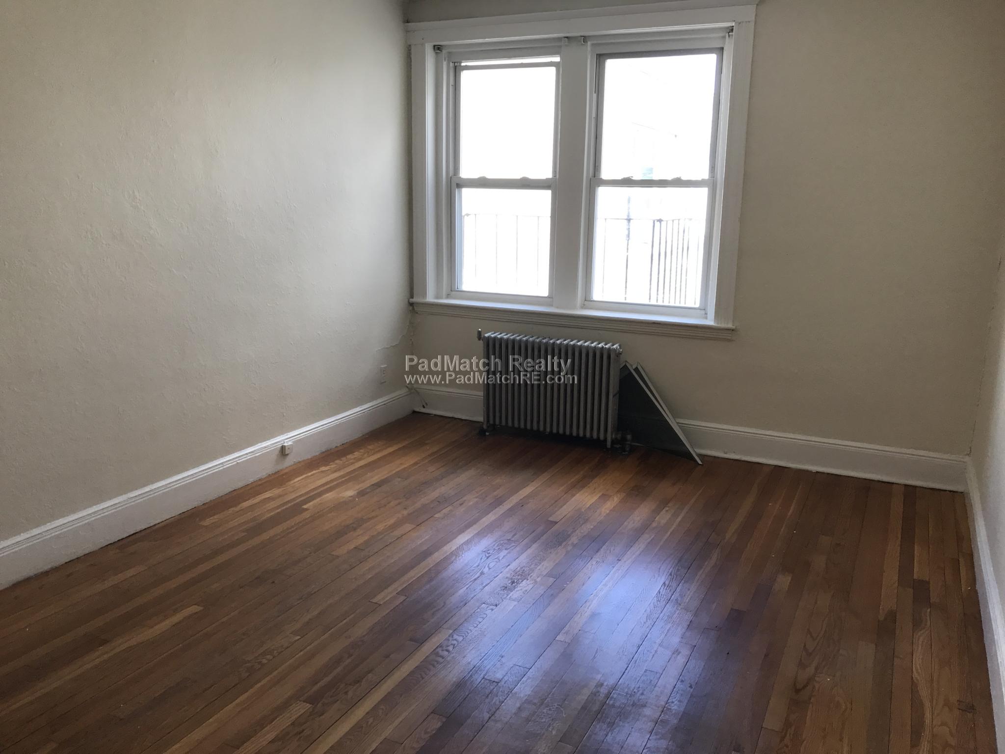 1810 Commonwealth Ave, Brighton