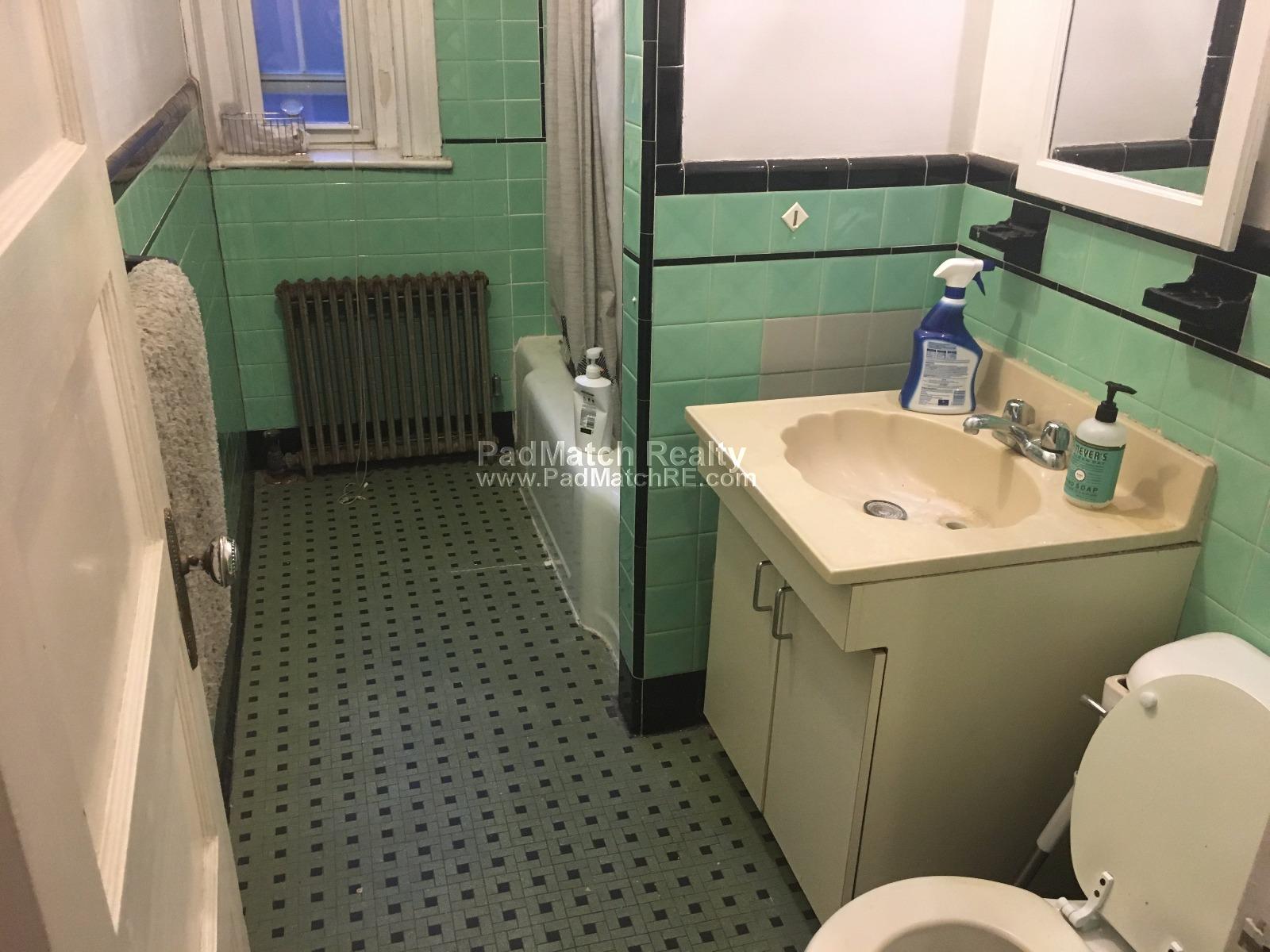 1232 Beacon St, Coolidge Corner