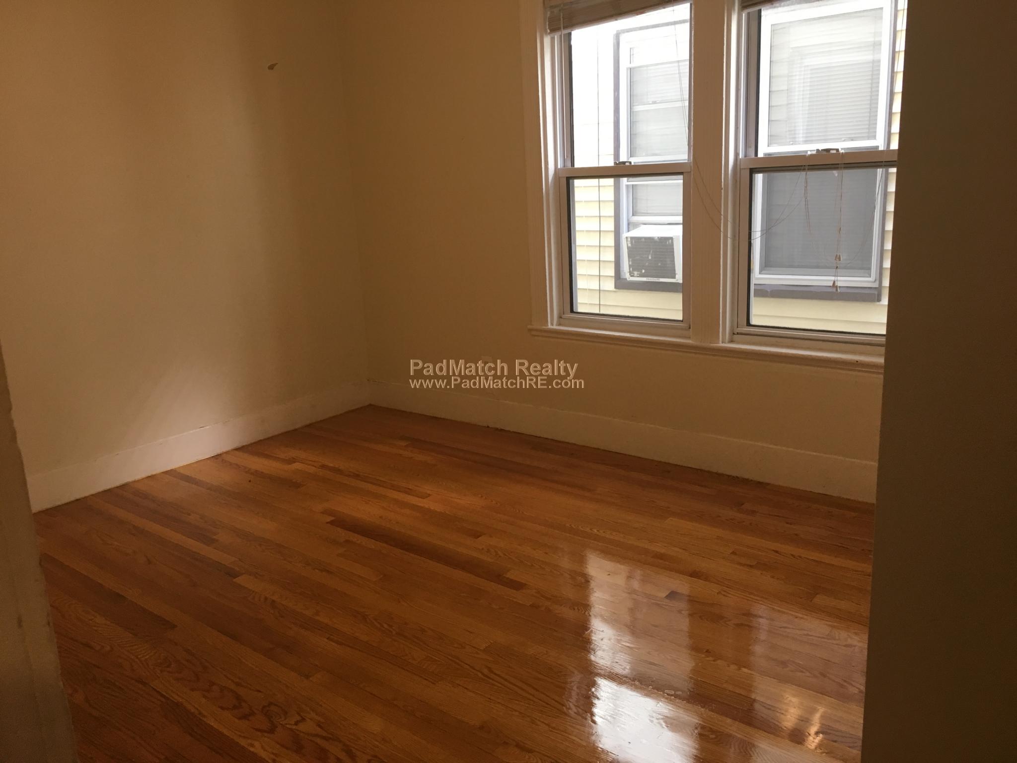 131 Brook St, Coolidge Corner