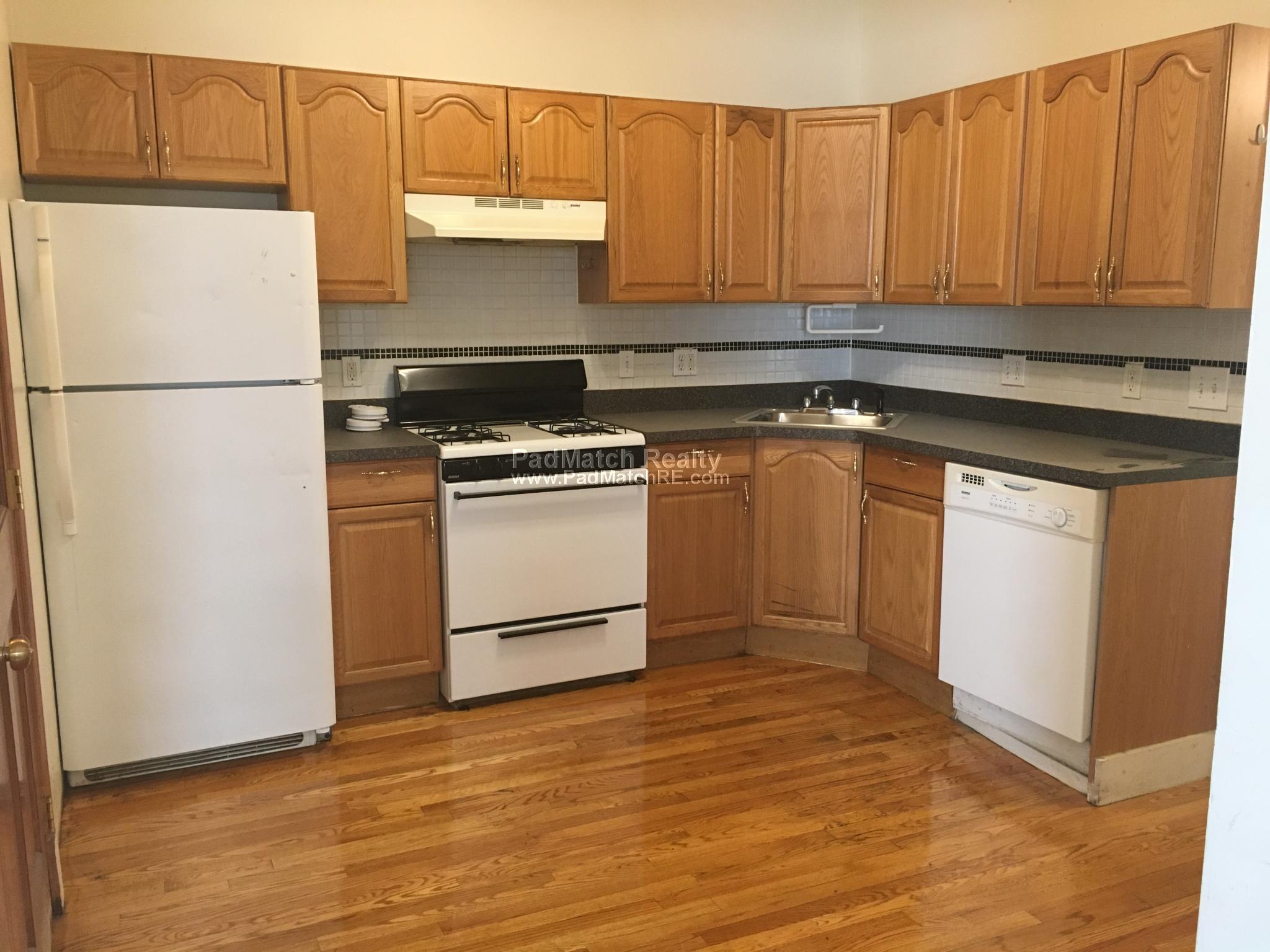 131 Brook St, Coolidge Corner