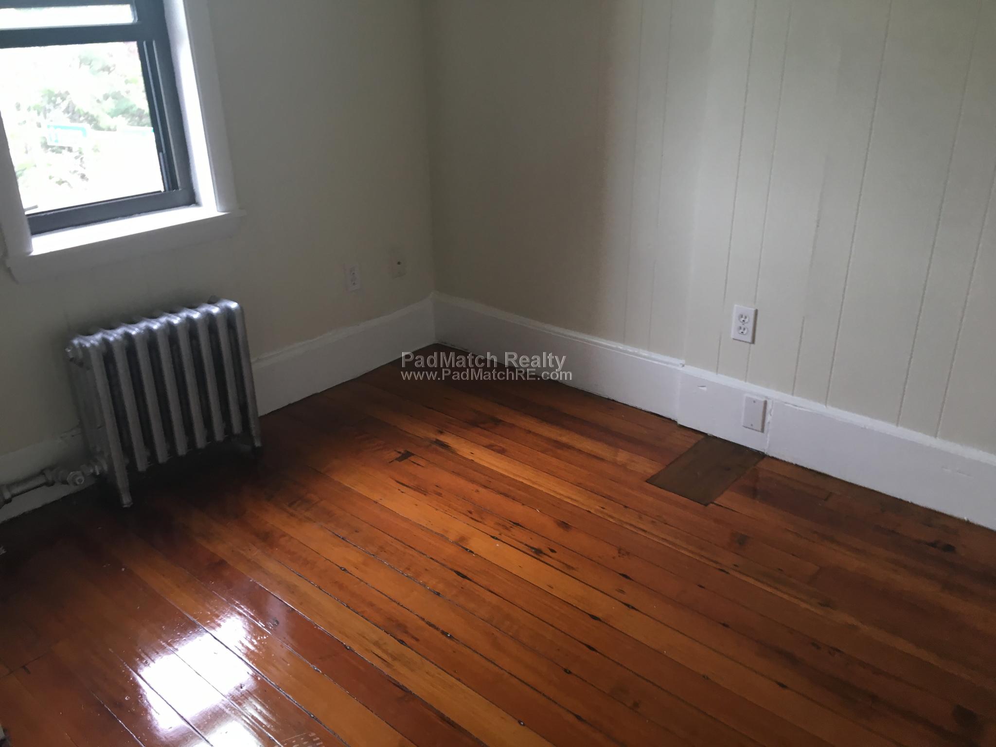 41 Bay State Rd, Fenway