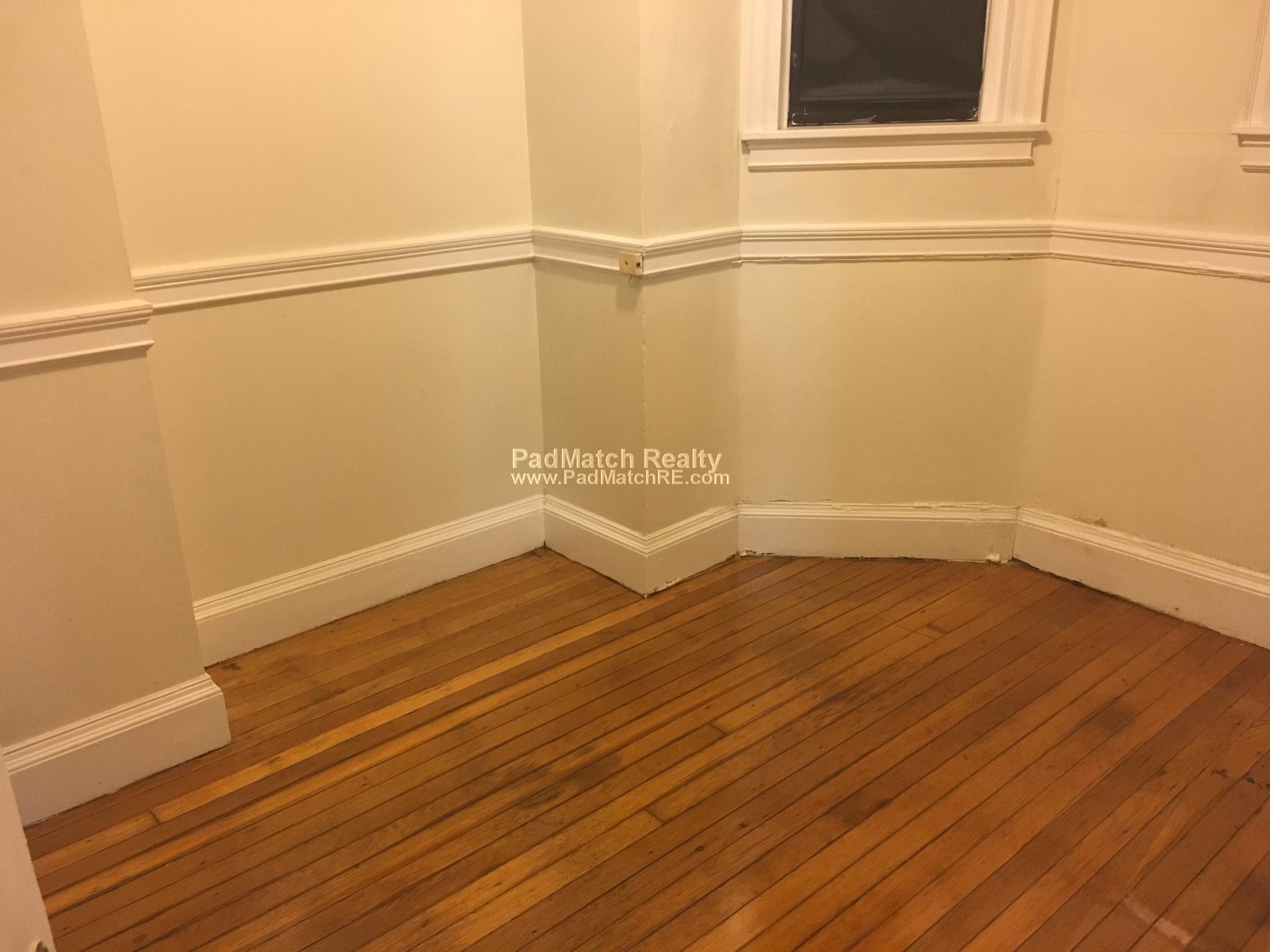 https://ygl-photos.s3.us-west-004.backblazeb2.com/8055W59bb4f9150b38.jpg