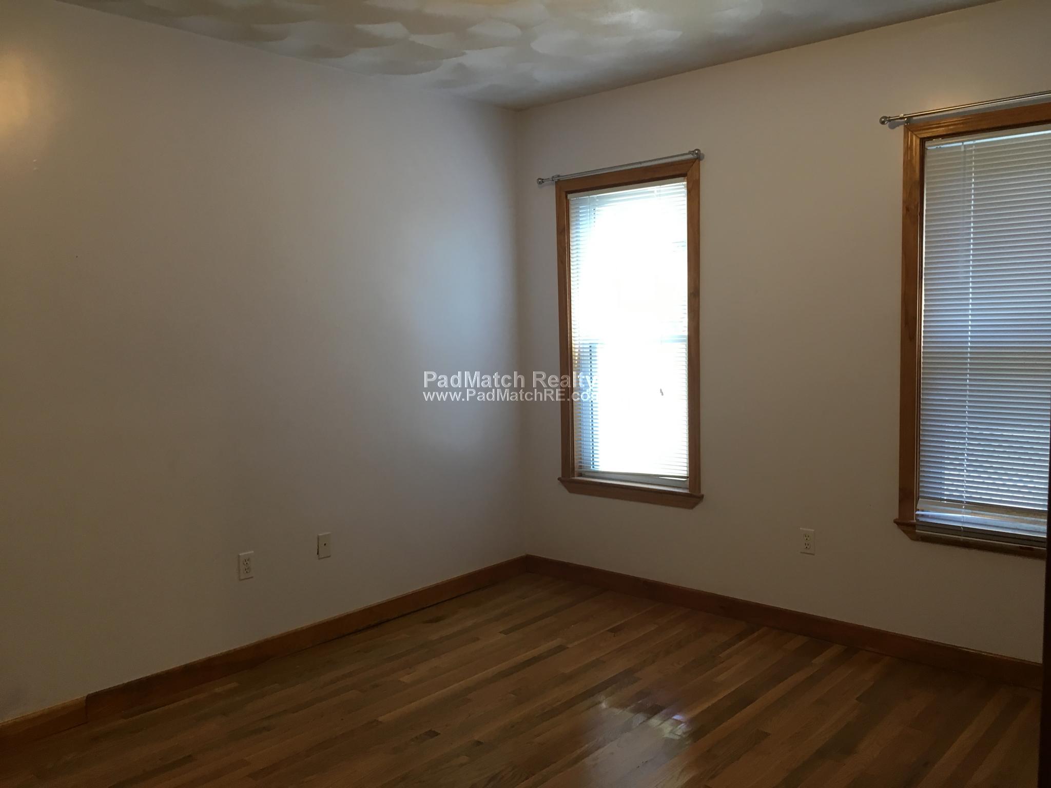 35 37 Hancock St, Davis Square