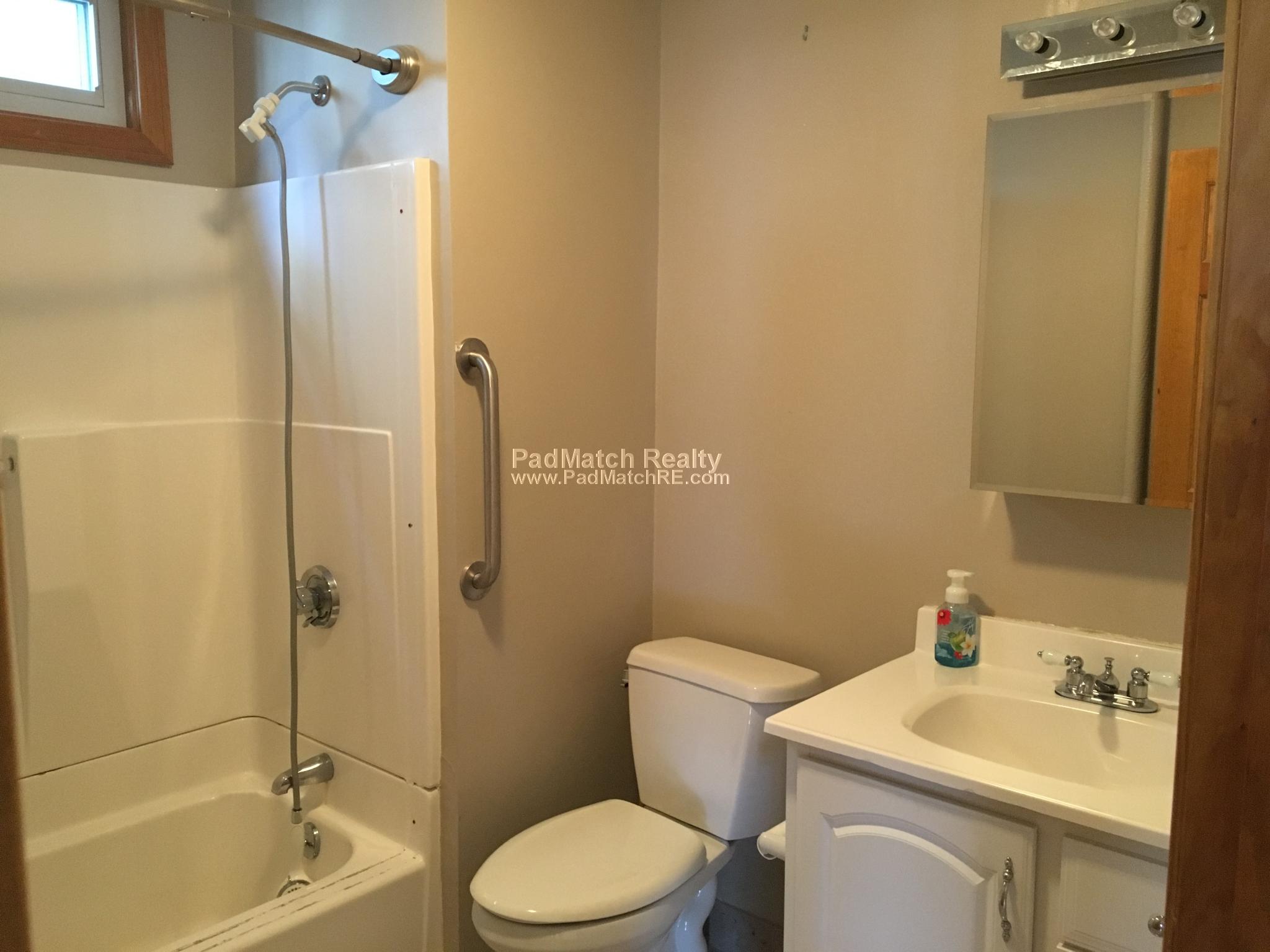 35 37 Hancock St, Davis Square