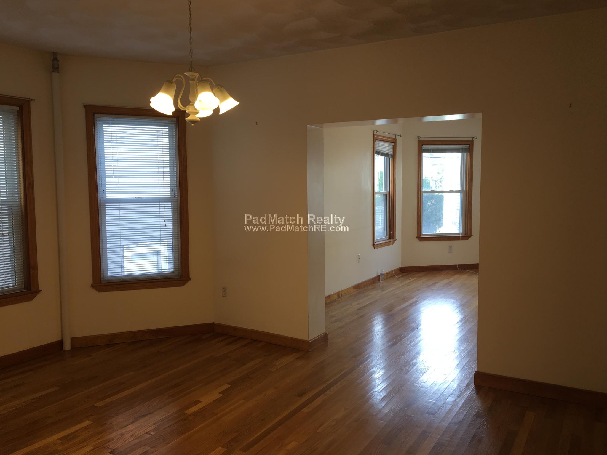 35 37 Hancock St, Davis Square