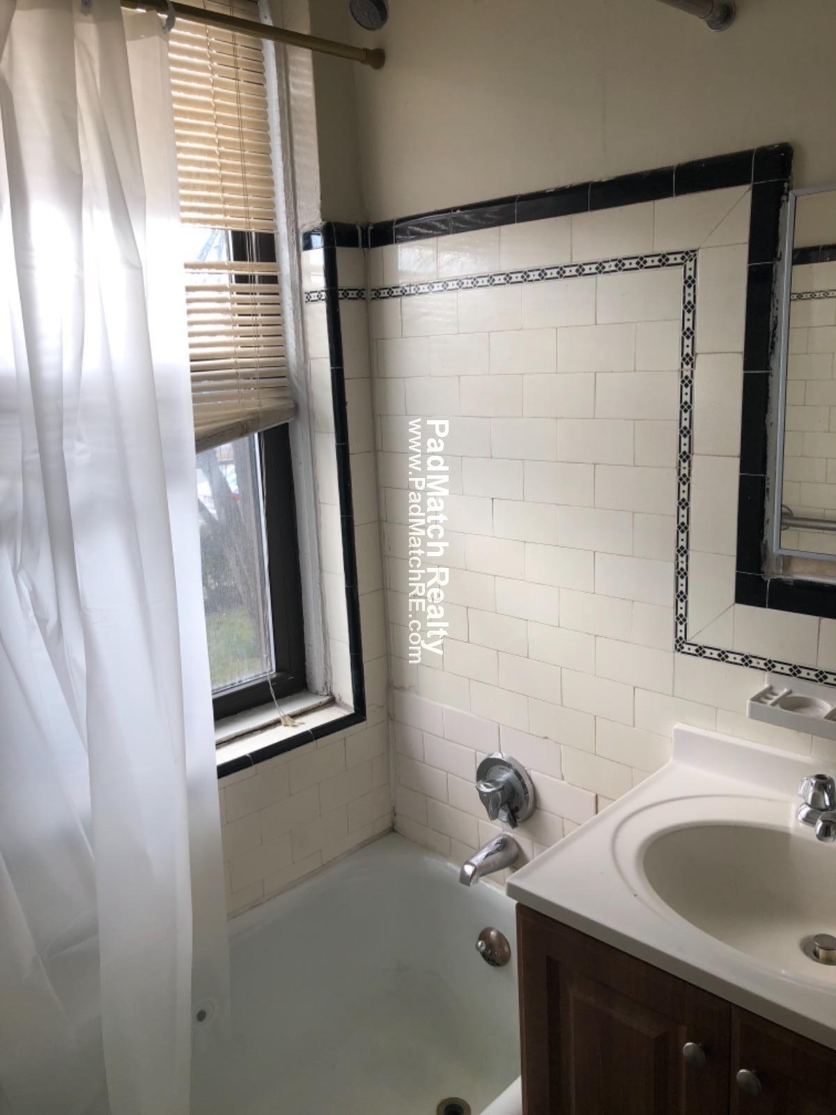 53 Fellsway, Medford