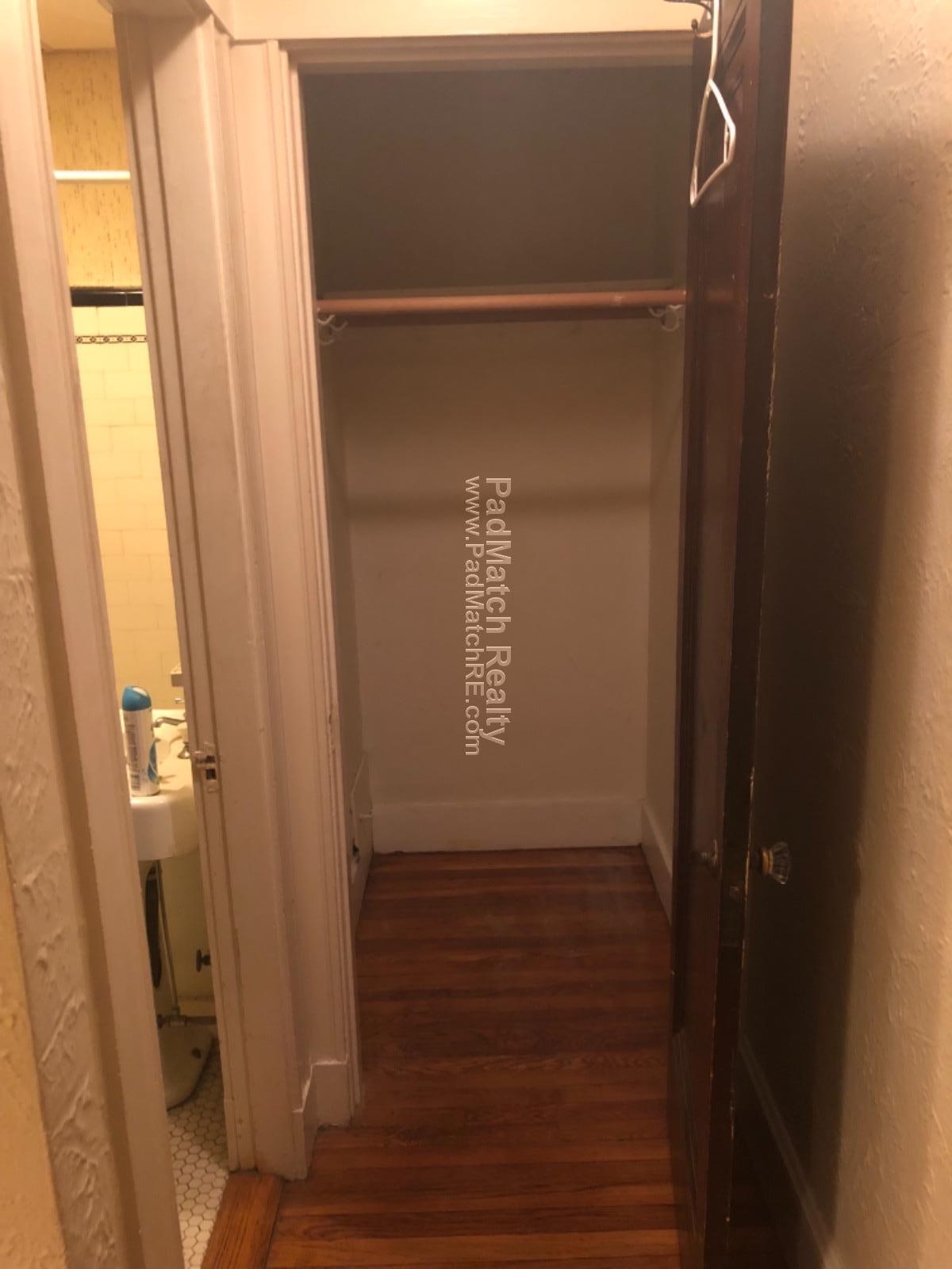 Studio bed, 1 bath apartment for rent at 63 Fellsway Unit 2, Medford — photo 3 of 9