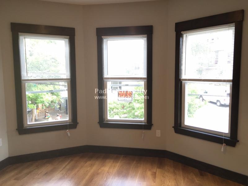 46 Creighton St, Jamaica Plain