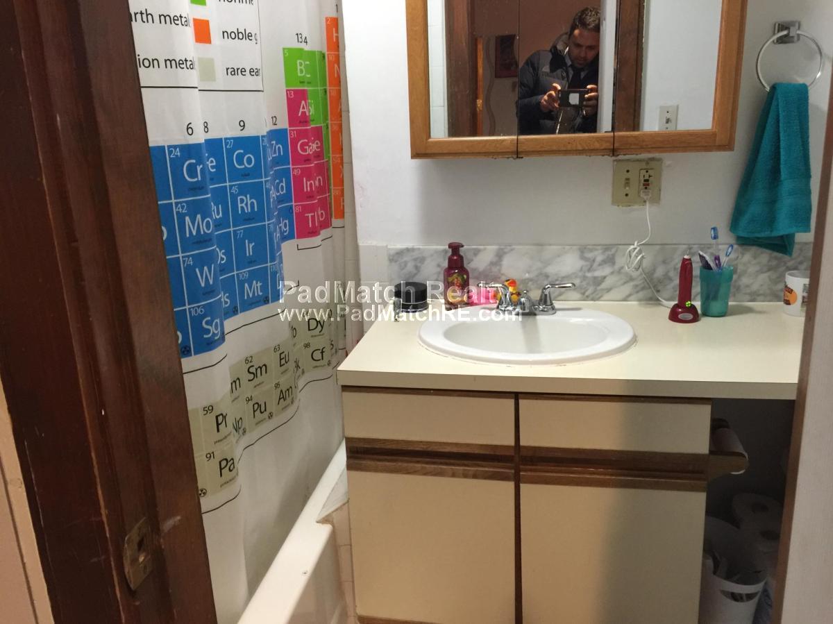 218 Hemenway St, Fenway