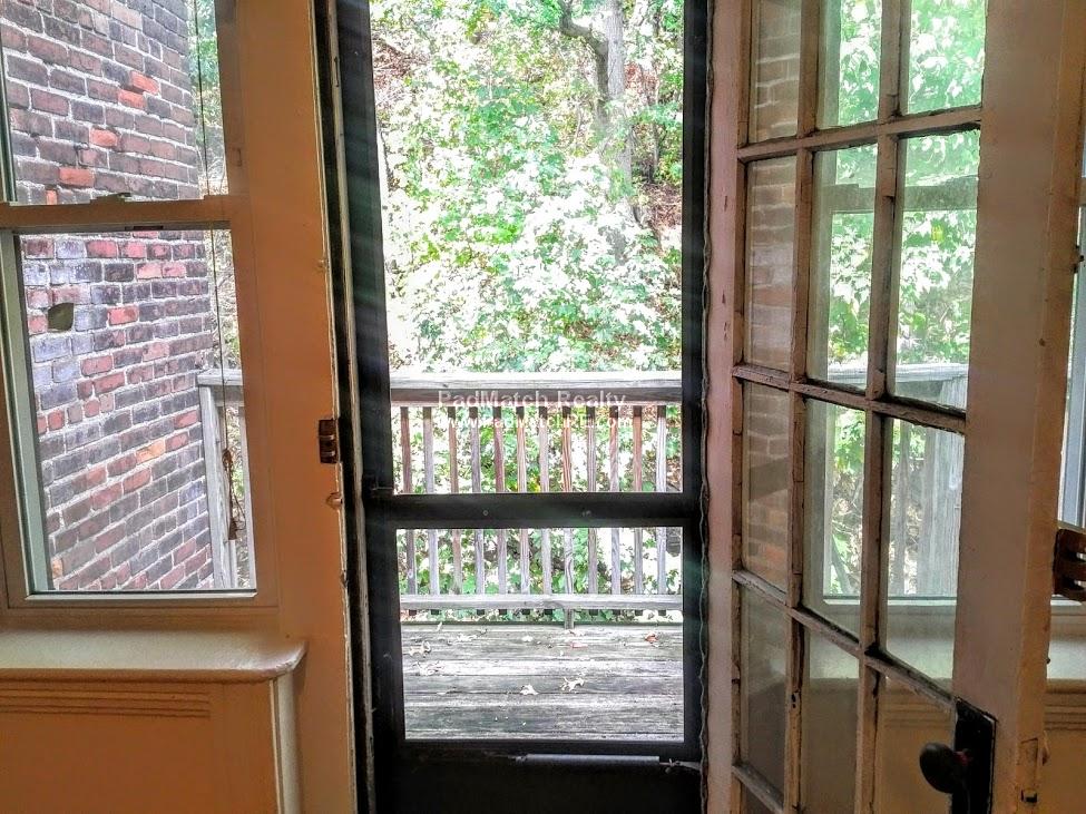 1715 Commonwealth Ave, Brighton