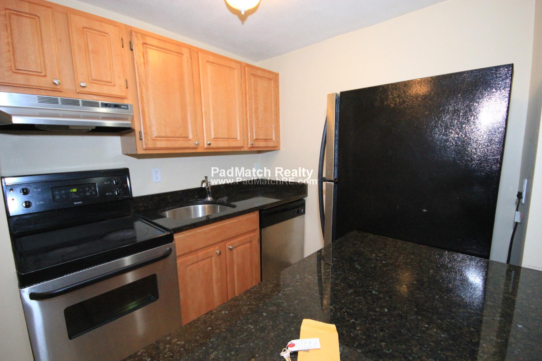 1 bed, 1 bath apartment for rent at 385 Dorchester St Unit A6, South Boston — photo 3 of 9
