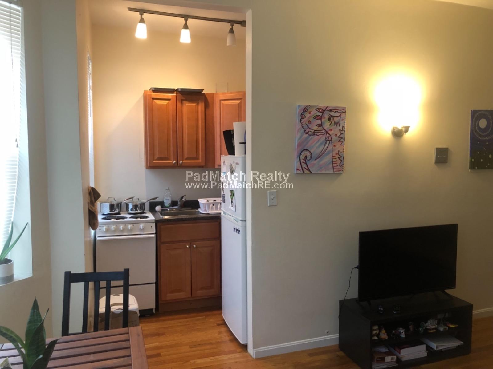 67 South Huntington Ave, Jamaica Plain