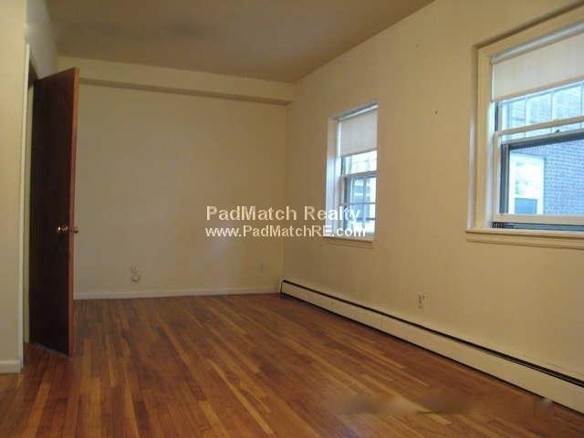 2018 Commonwealth Ave, Brighton