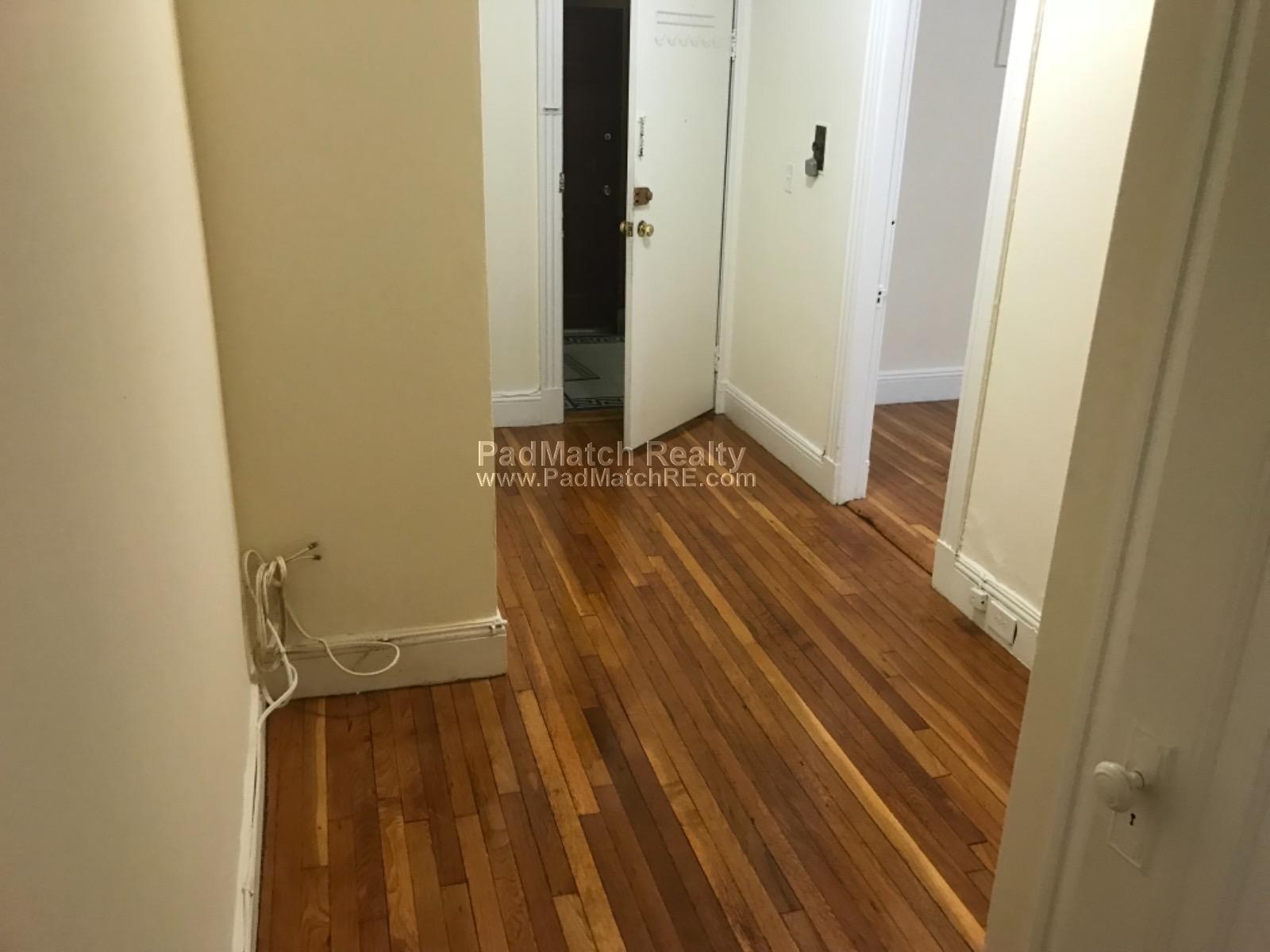 1197 Boylston St, Fenway