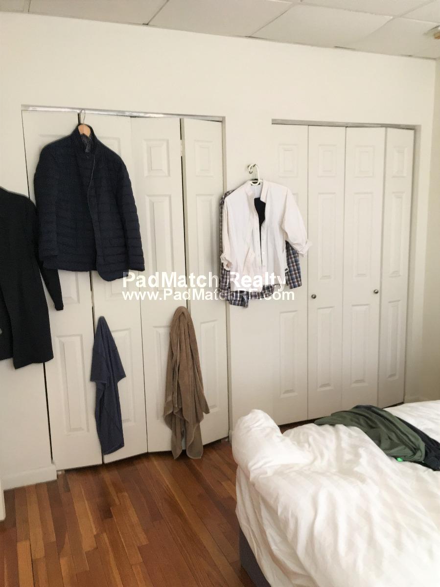 33 Lancaster Ter, Washington Square