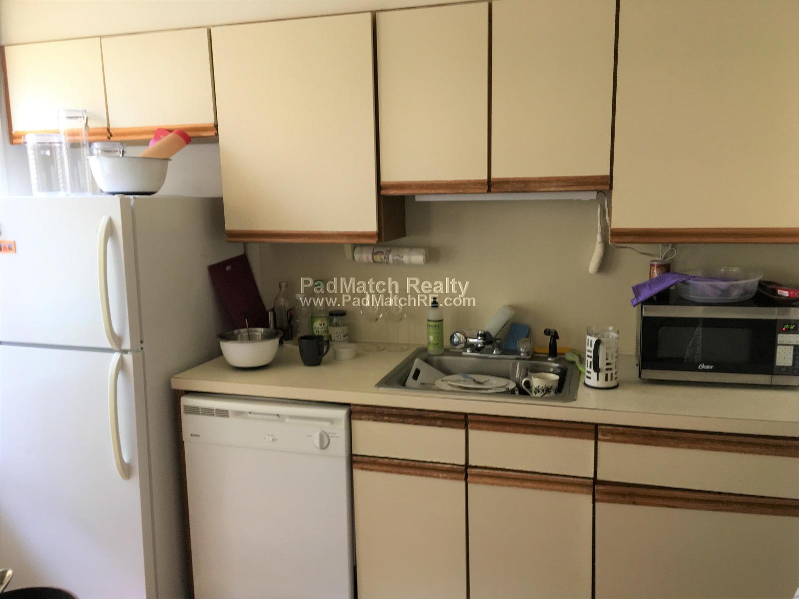 33 Lancaster Ter, Washington Square