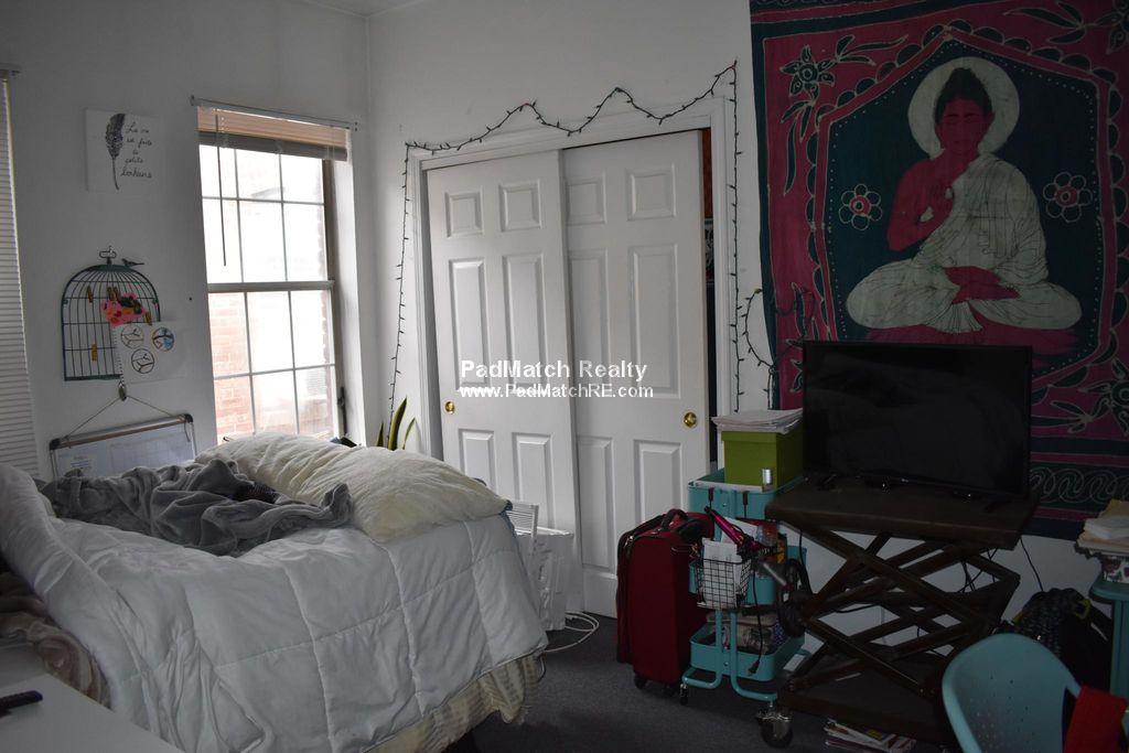 30 South Huntington Ave, Jamaica Plain