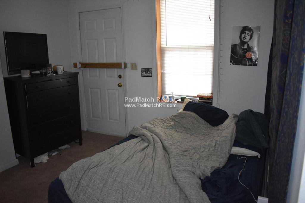 30 South Huntington Ave, Jamaica Plain