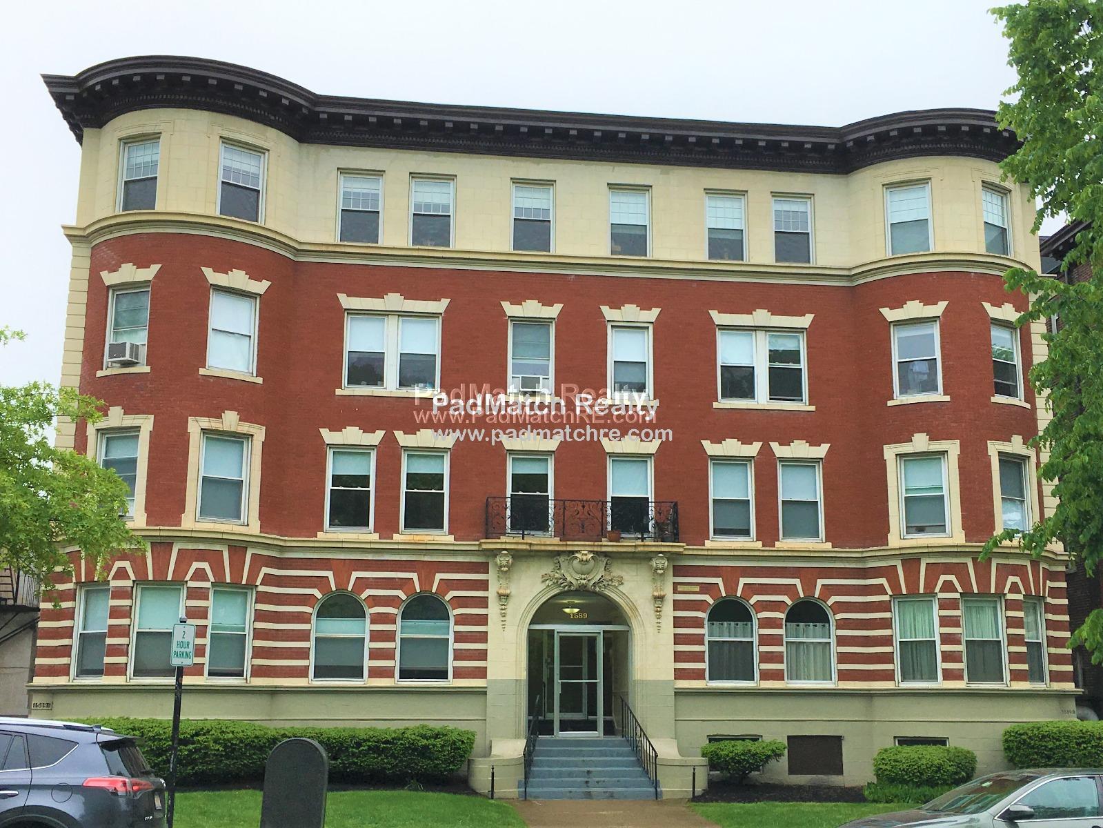 1589 Beacon St, Coolidge Corner