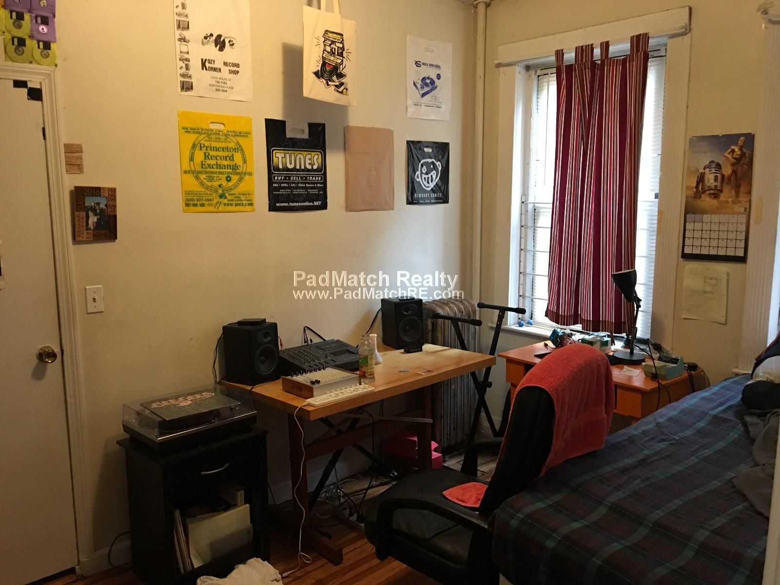 1412 Commonwealth Ave, Allston