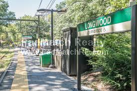 20 Chapel St, Longwood