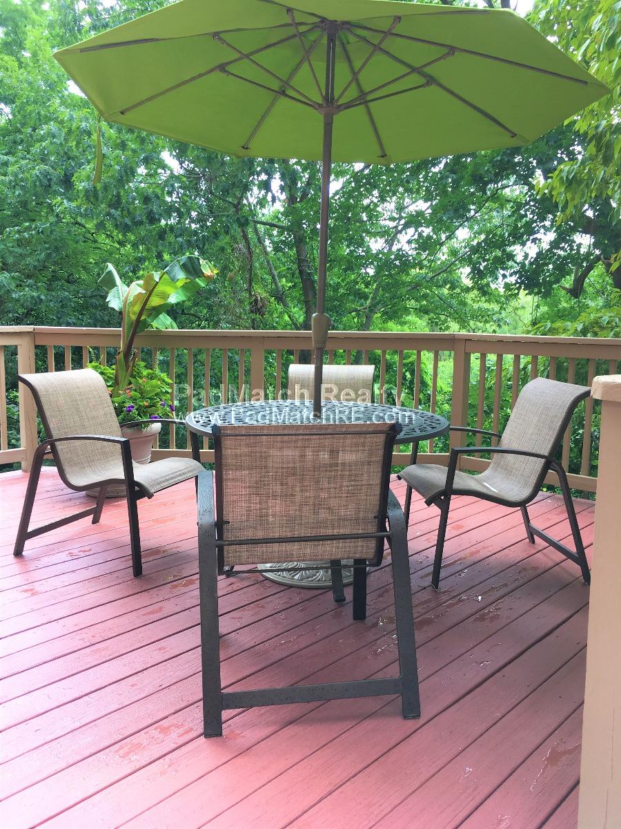 1443 Beacon St, Washington Square