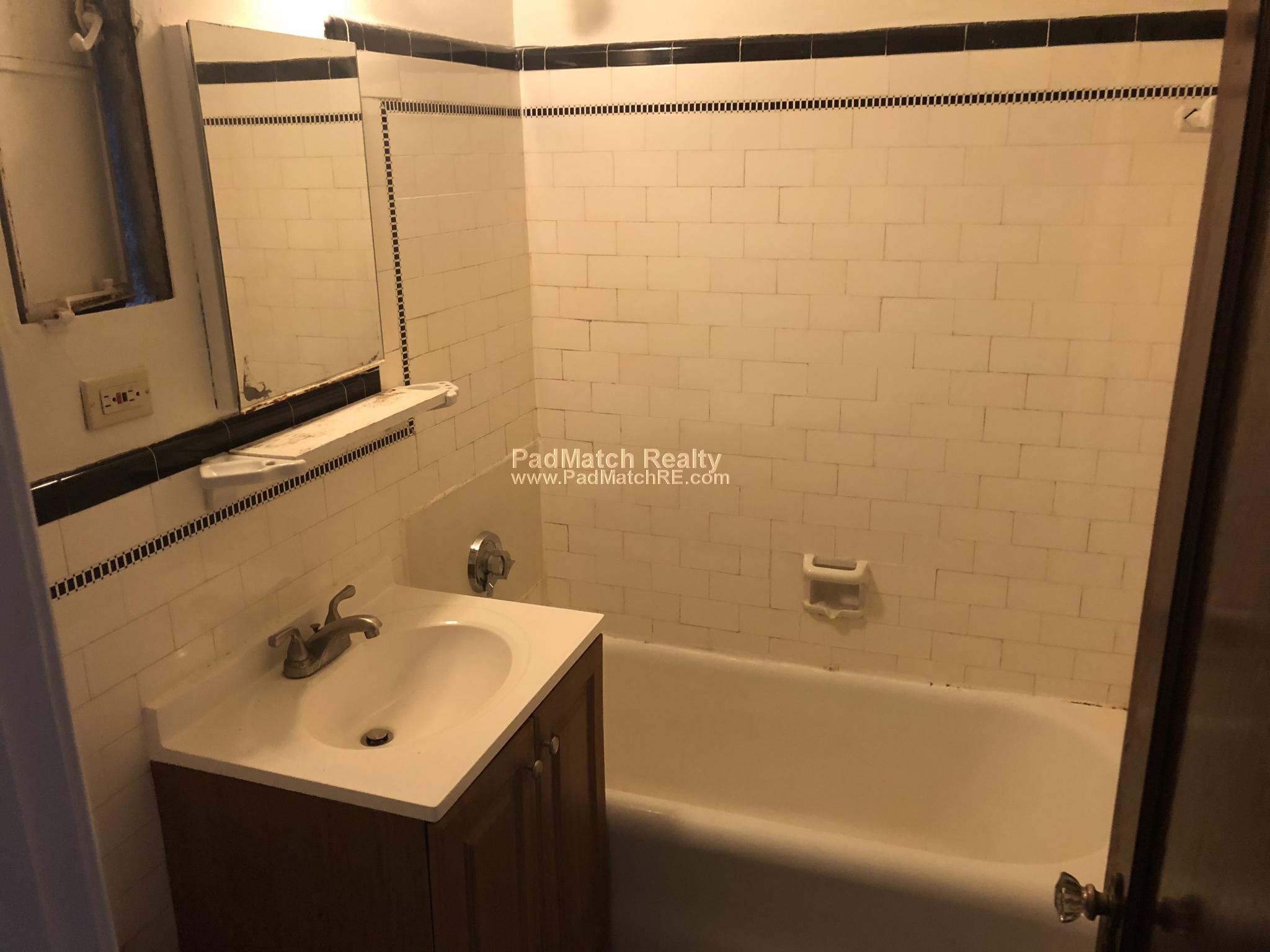 Studio bed, 1 bath apartment for rent at 349 Pleasant St Unit C-17, Malden — photo 5 of 12