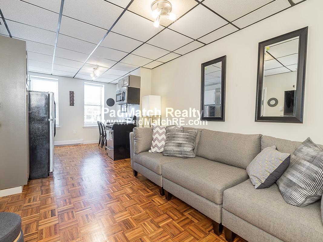 42 Lomasney Way, North End