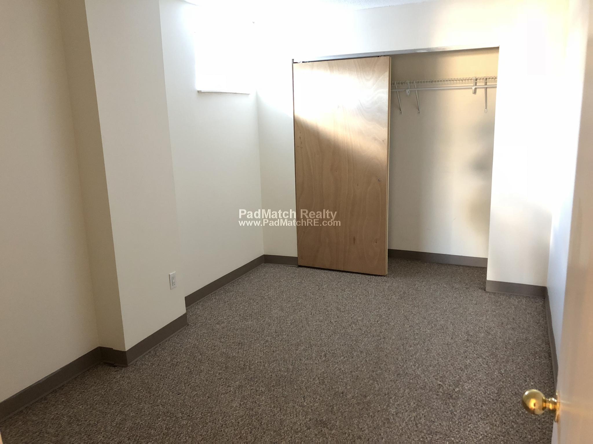 Photo 4 of 1126 Boylston St. Unit 402