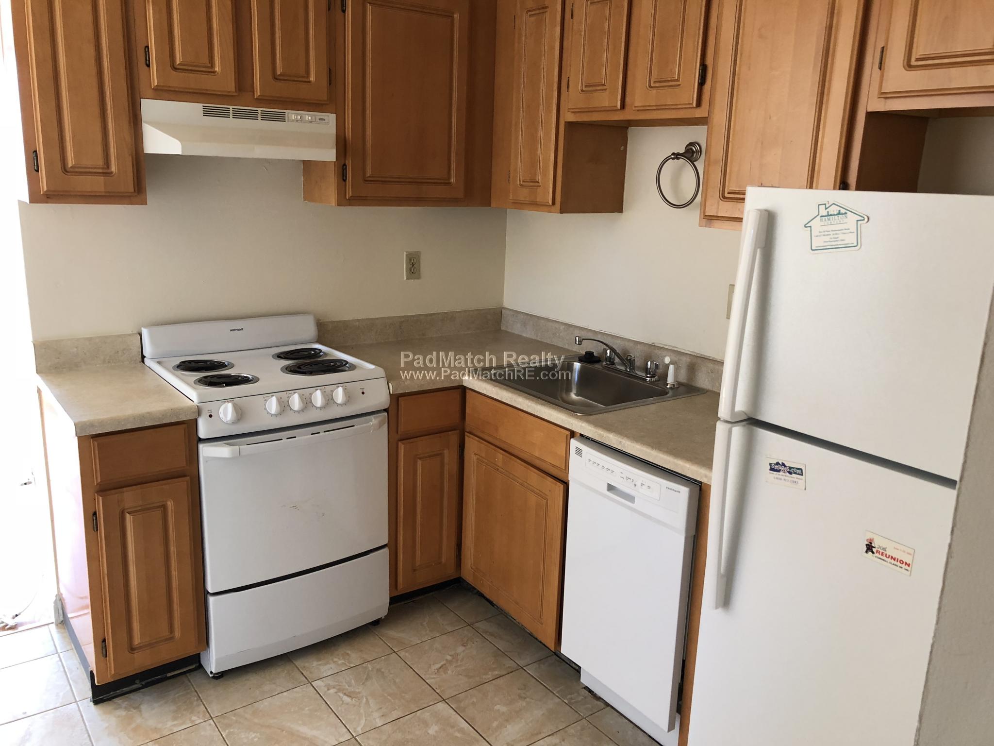 1126 Boylston St, Back Bay