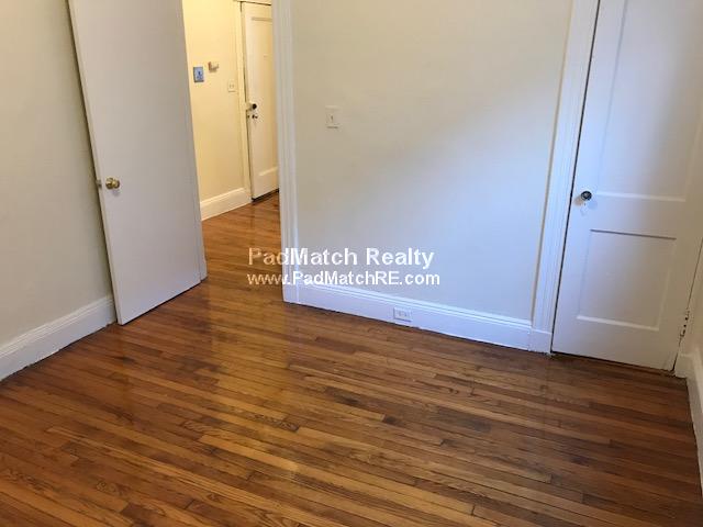 1 bed, 1 bath apartment for rent at 127 Sutherland Rd Unit 2, Brighton — photo 5 of 12