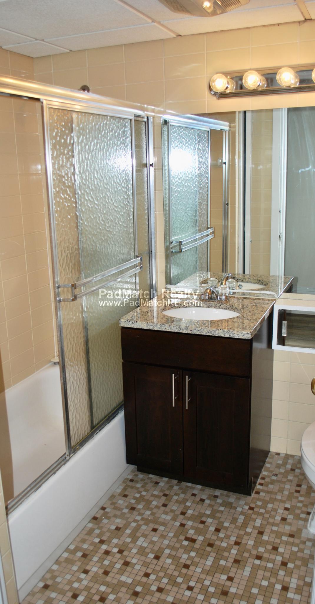 62 Boylston St, Downtown