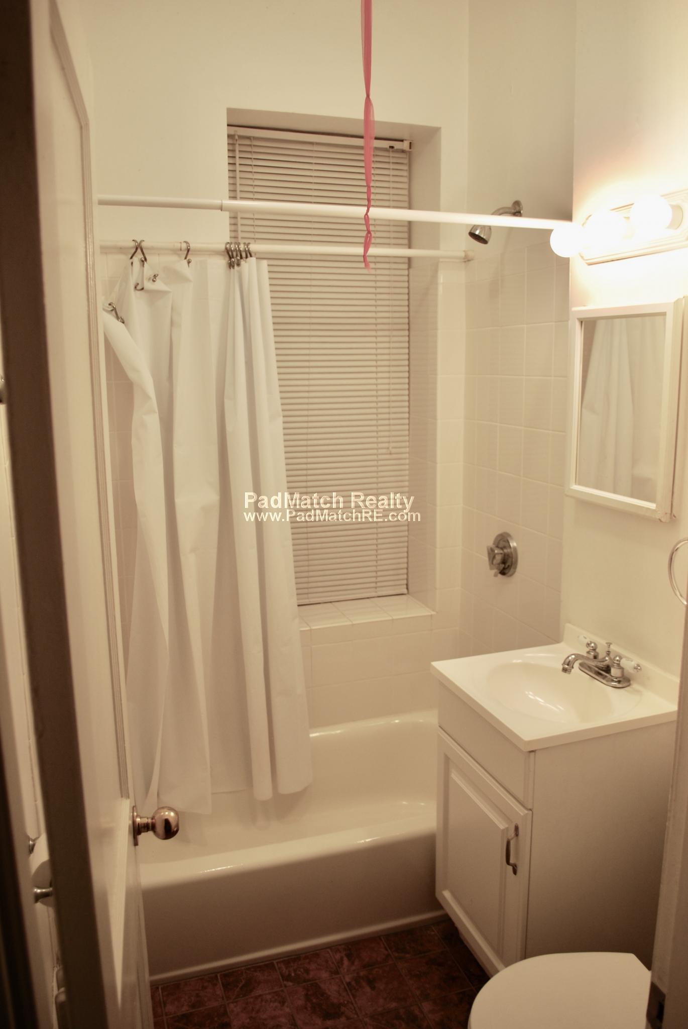 1 bed, 1 bath apartment for rent at 1477 Beacon St Unit 4, Coolidge Corner — photo 9 of 10
