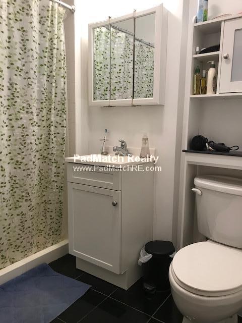 70 Joy St, Beacon Hill