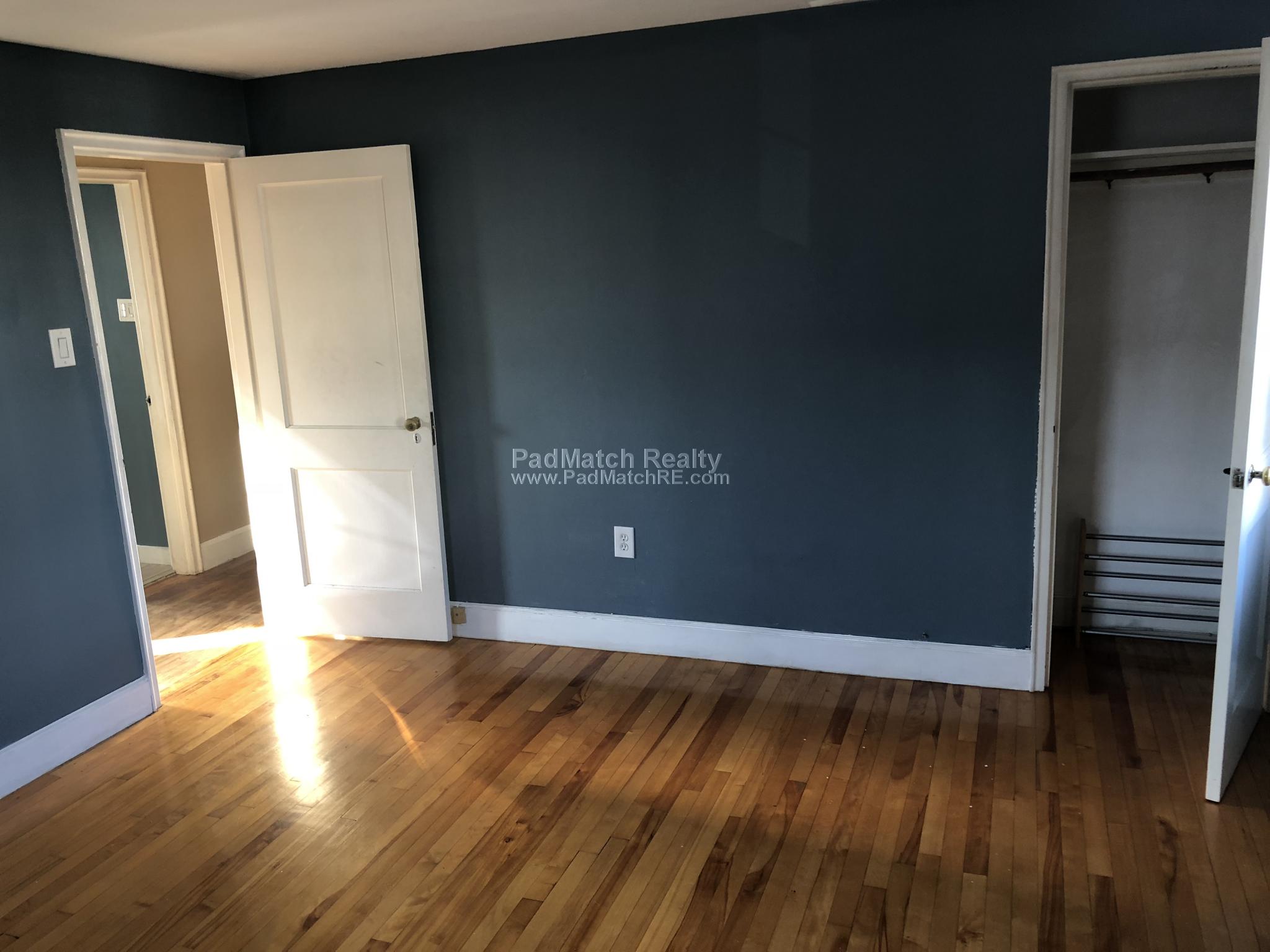 35 Grew Hill Rd, Roslindale