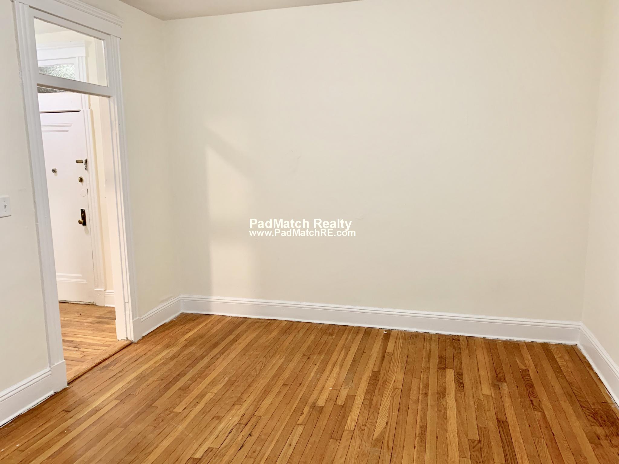 Studio bed, 1 bath apartment for rent at 1203 Boylston St Unit 6, Fenway — photo 2 of 14