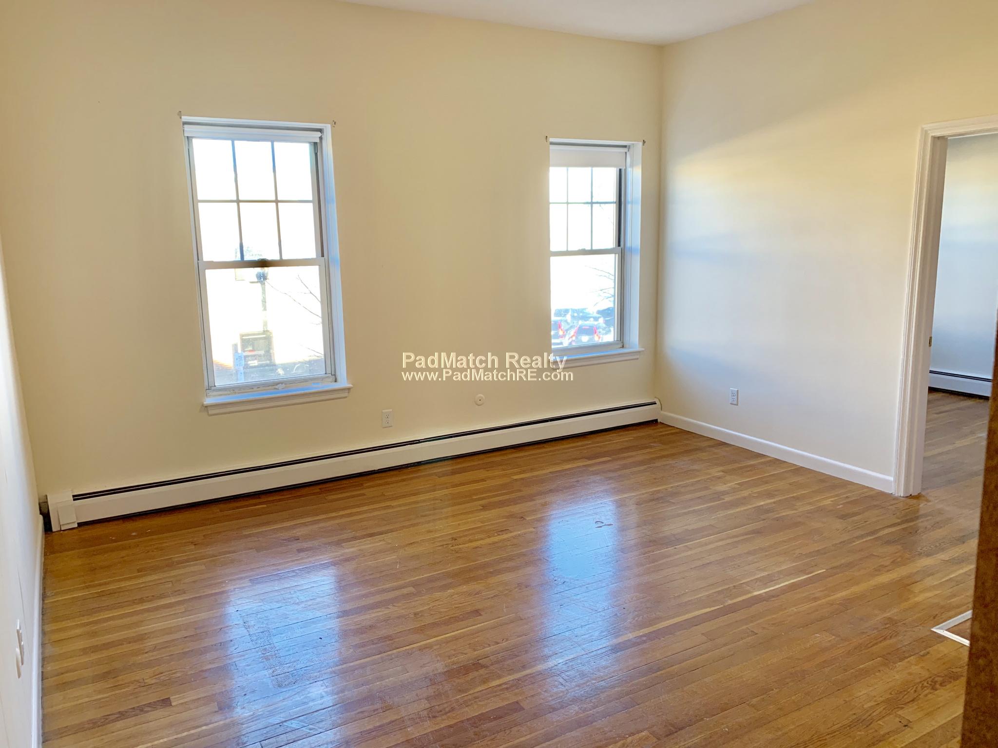 164 North Beacon St, Brighton