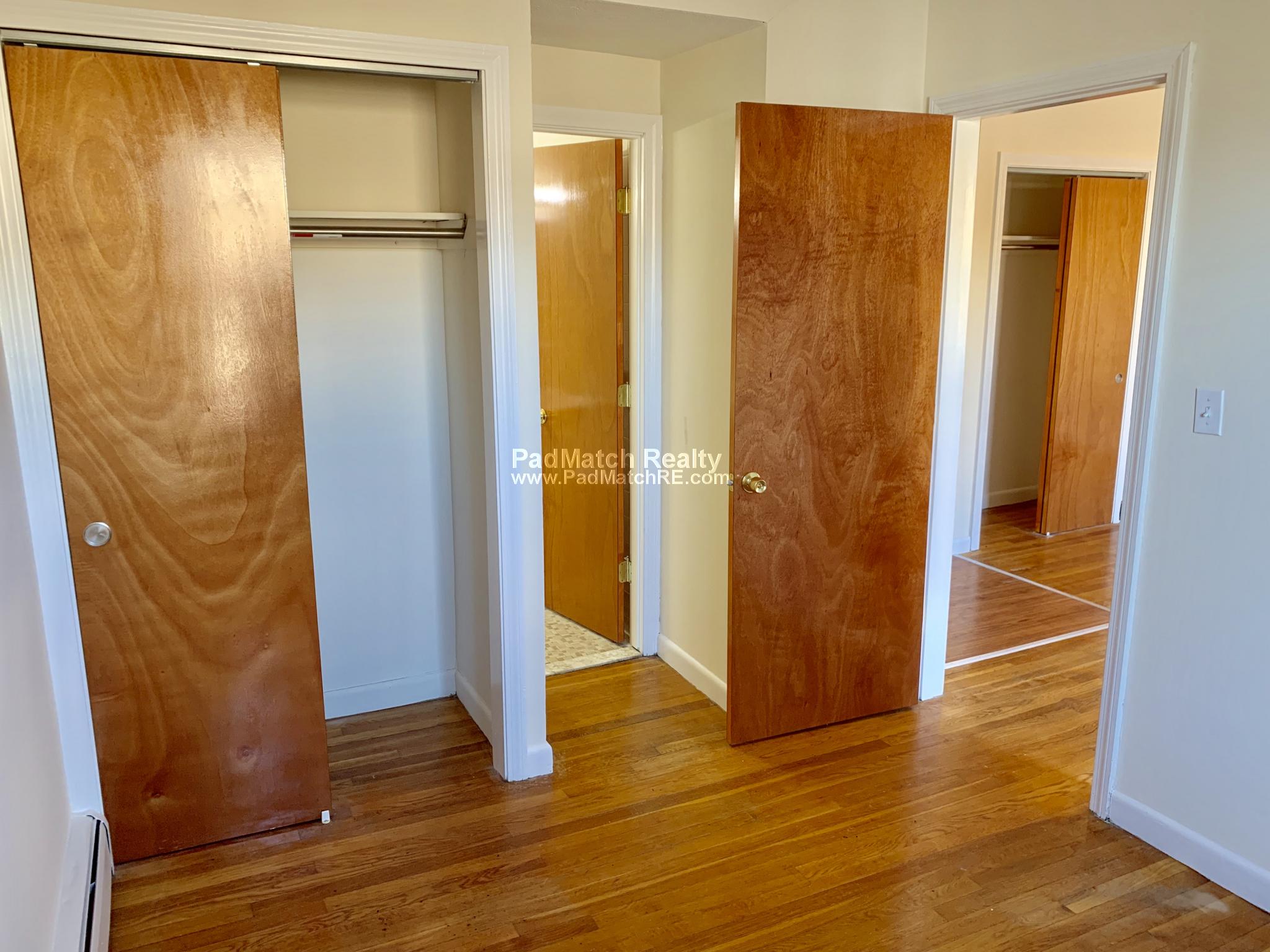 164 North Beacon St, Brighton