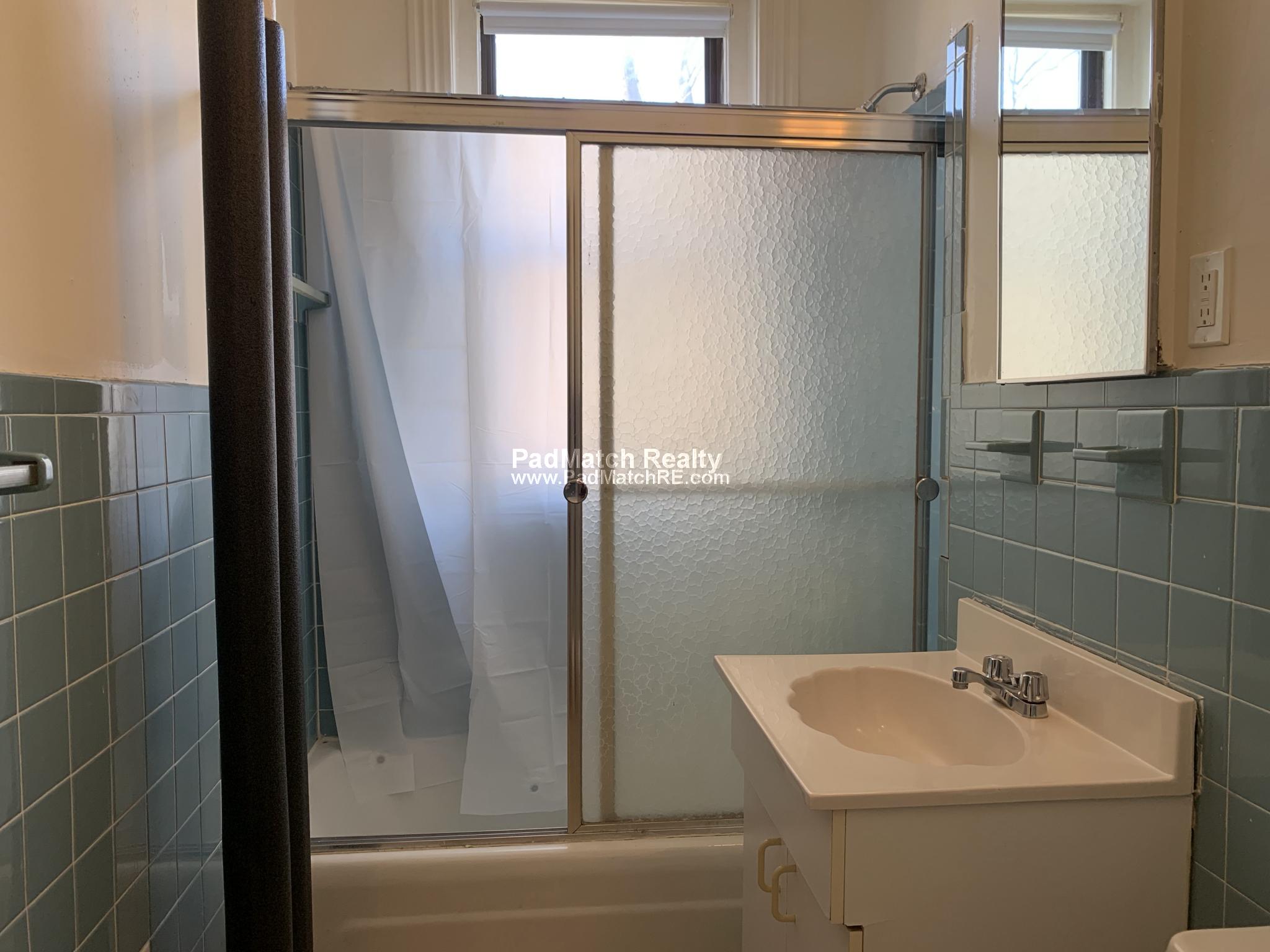Studio bed, 1 bath apartment for rent at 1160 Commonwealth Ave Unit 35, Allston — photo 10 of 12