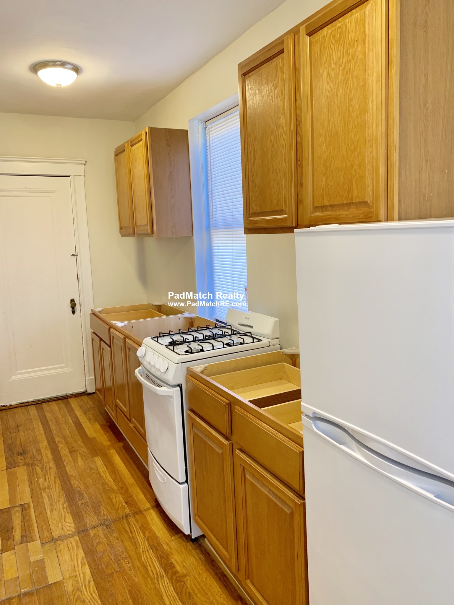 1 bed, 1 bath apartment for rent at 63 Fellsway Unit 18, Medford — photo 9 of 16