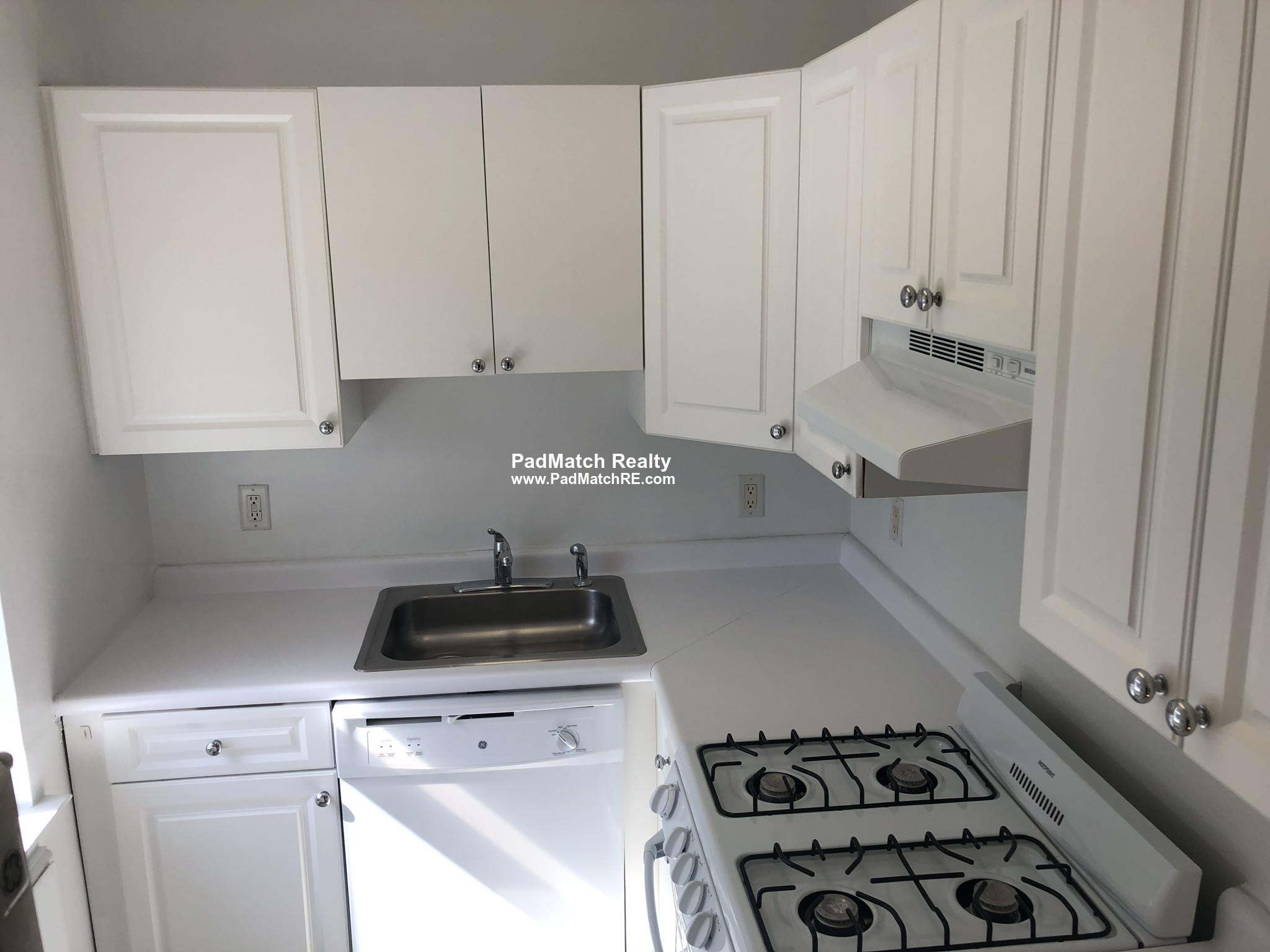 75 Kilsyth Rd, Brighton