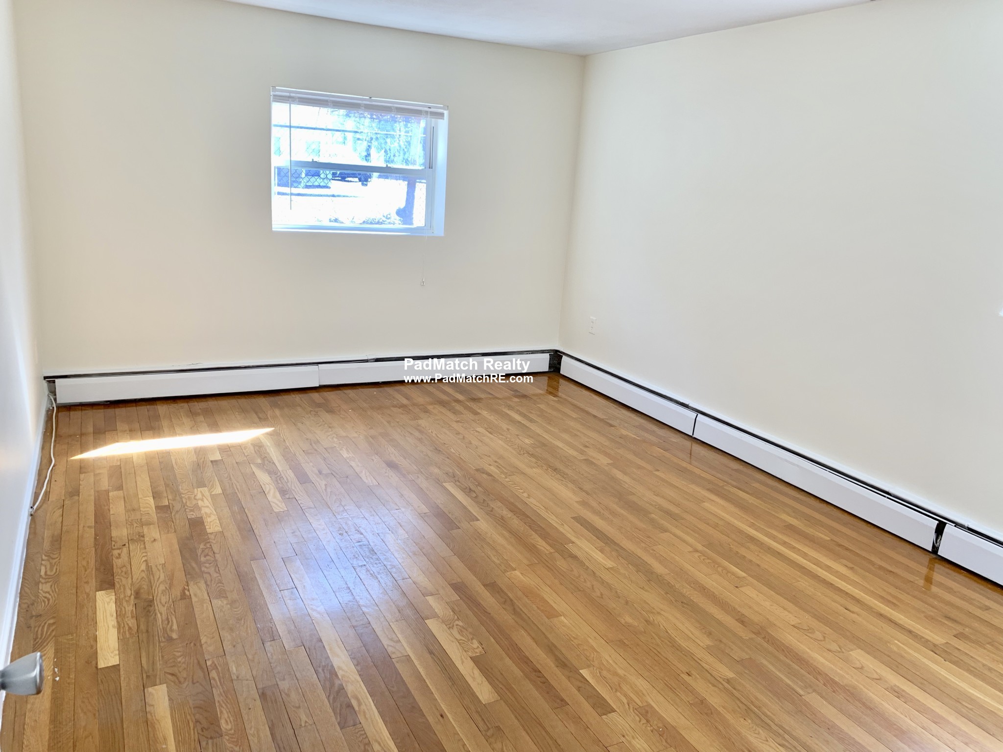 34 Gardner St, Allston