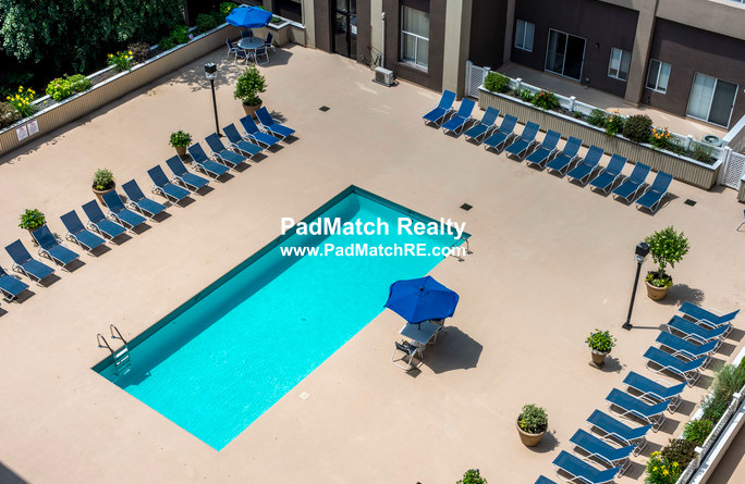 1079 Commonwealth Ave, Allston