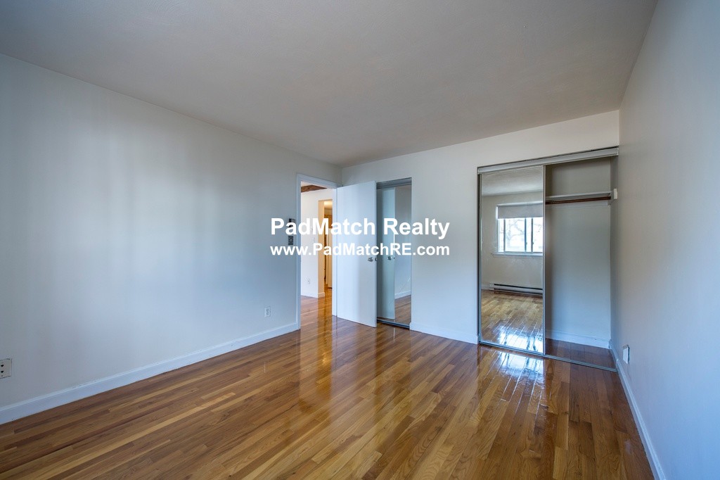 1799 Centre St, Jamaica Plain