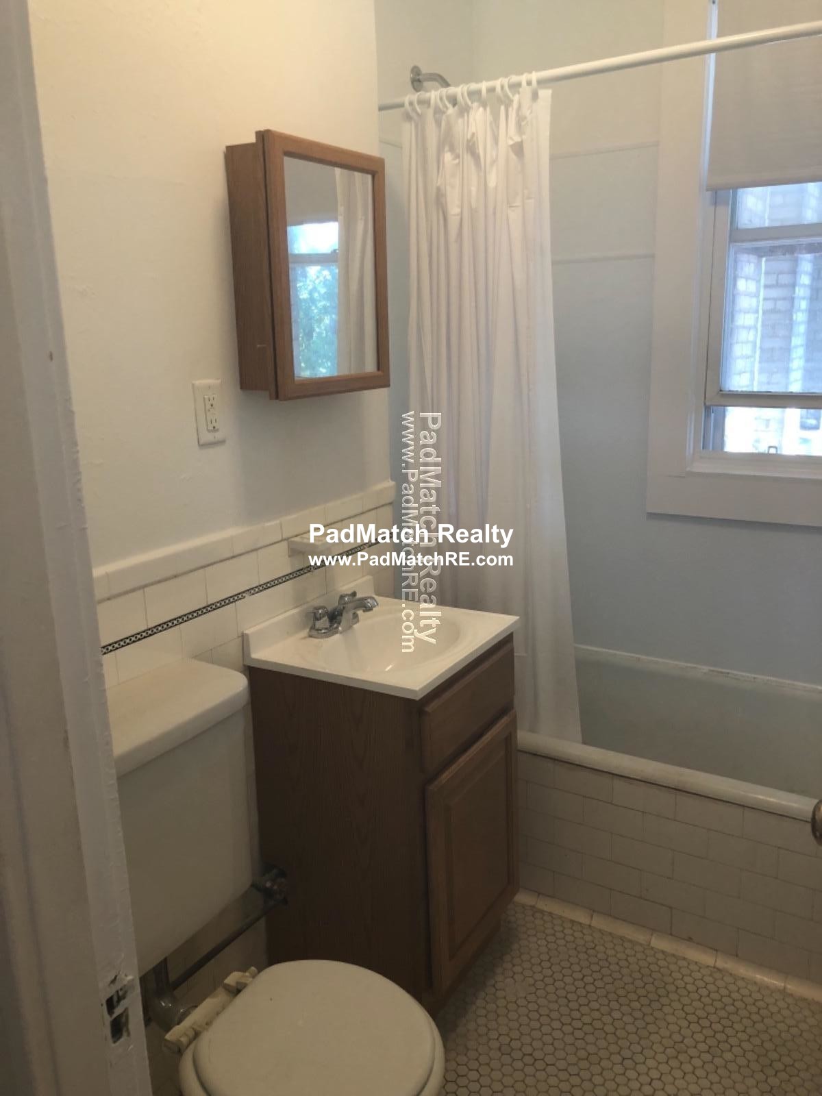 2 bed, 1 bath apartment for rent at 1638 Commonwealth Ave Unit 9, Brighton — photo 8 of 26