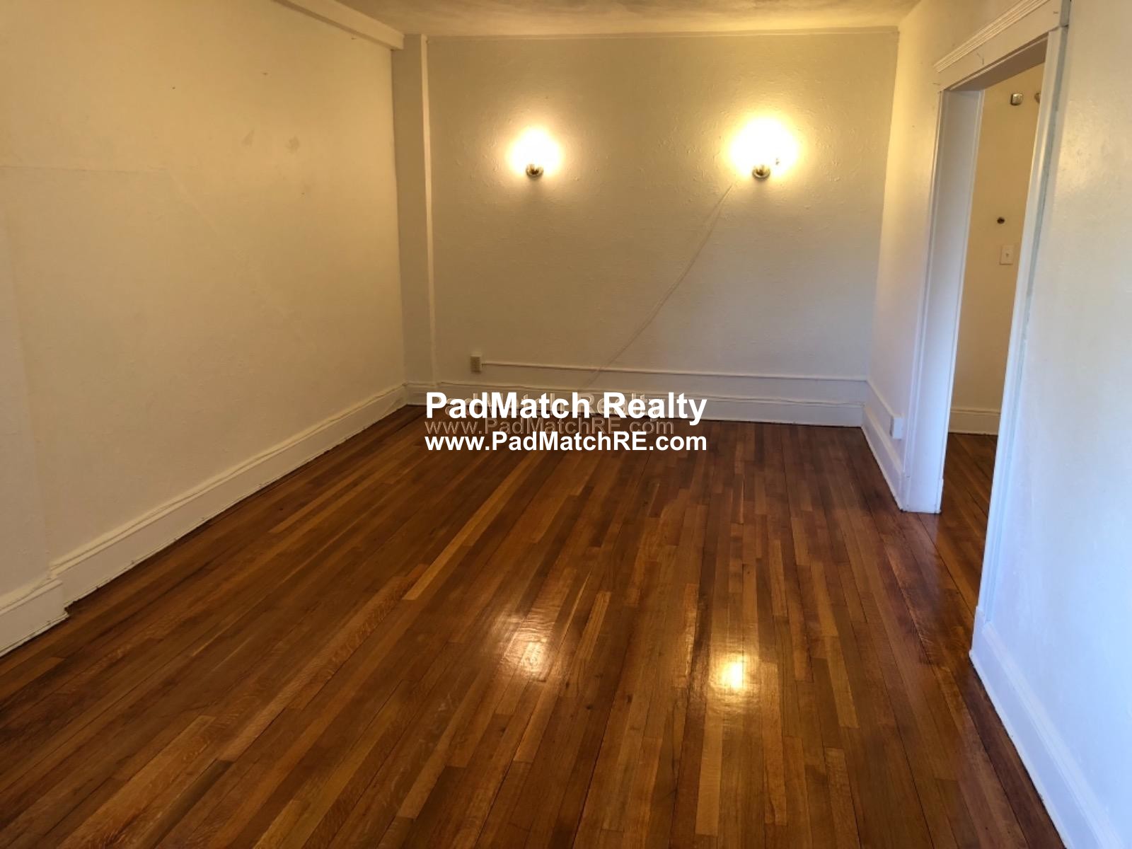 2 bed, 1 bath apartment for rent at 1638 Commonwealth Ave Unit 9, Brighton — photo 2 of 26